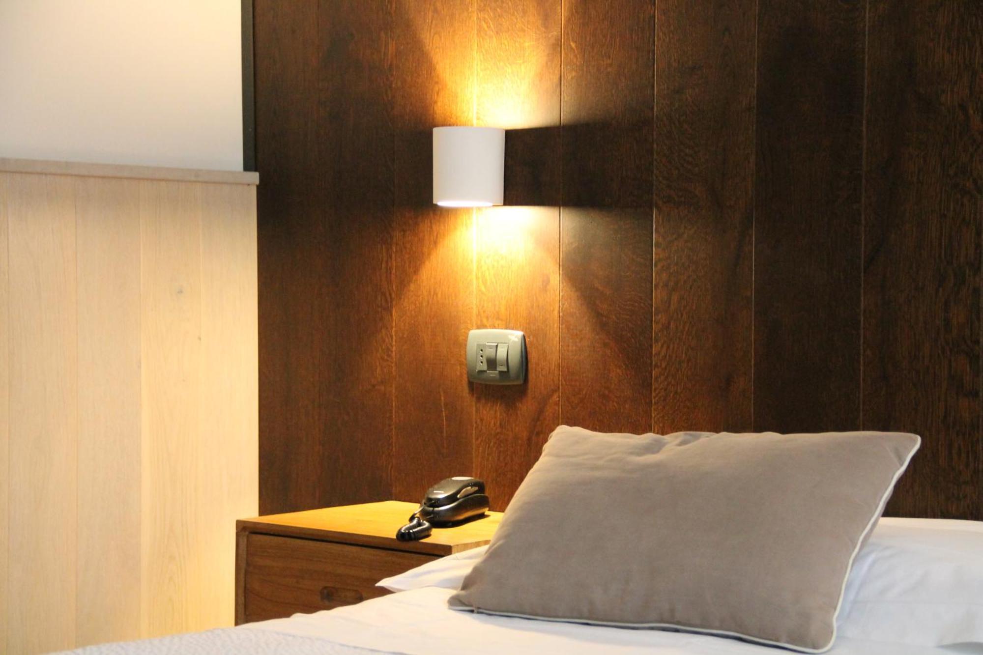Hotel Italia 3*